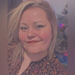 Meet your Posher, Lyndsay